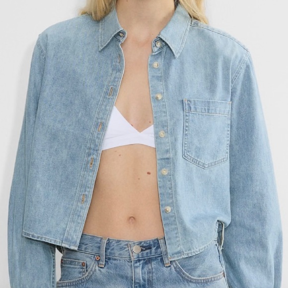 Aritzia The '80s Comfy Waist Denim Shirt, Size M - Picture 3 of 3